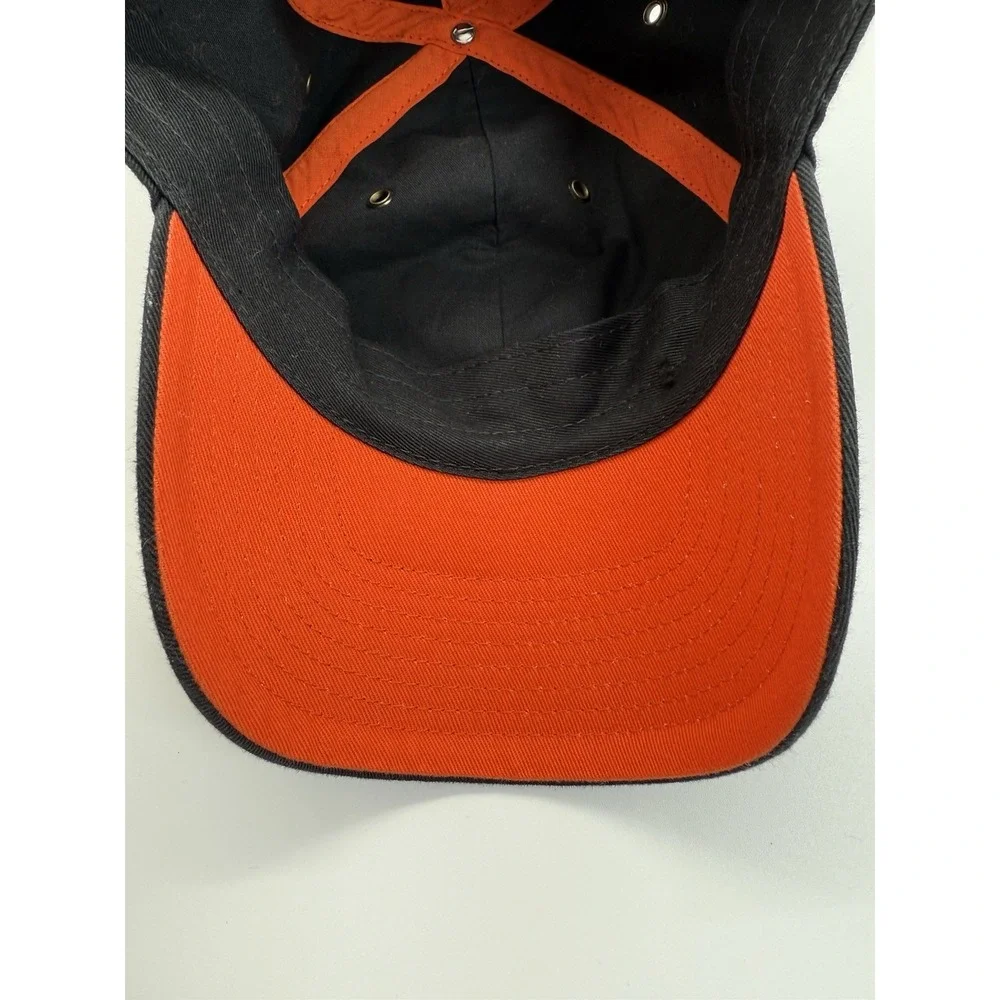 Baltimore Orioles Nike New Day H86 Adjustable‎ Hat in heathered gray and black
